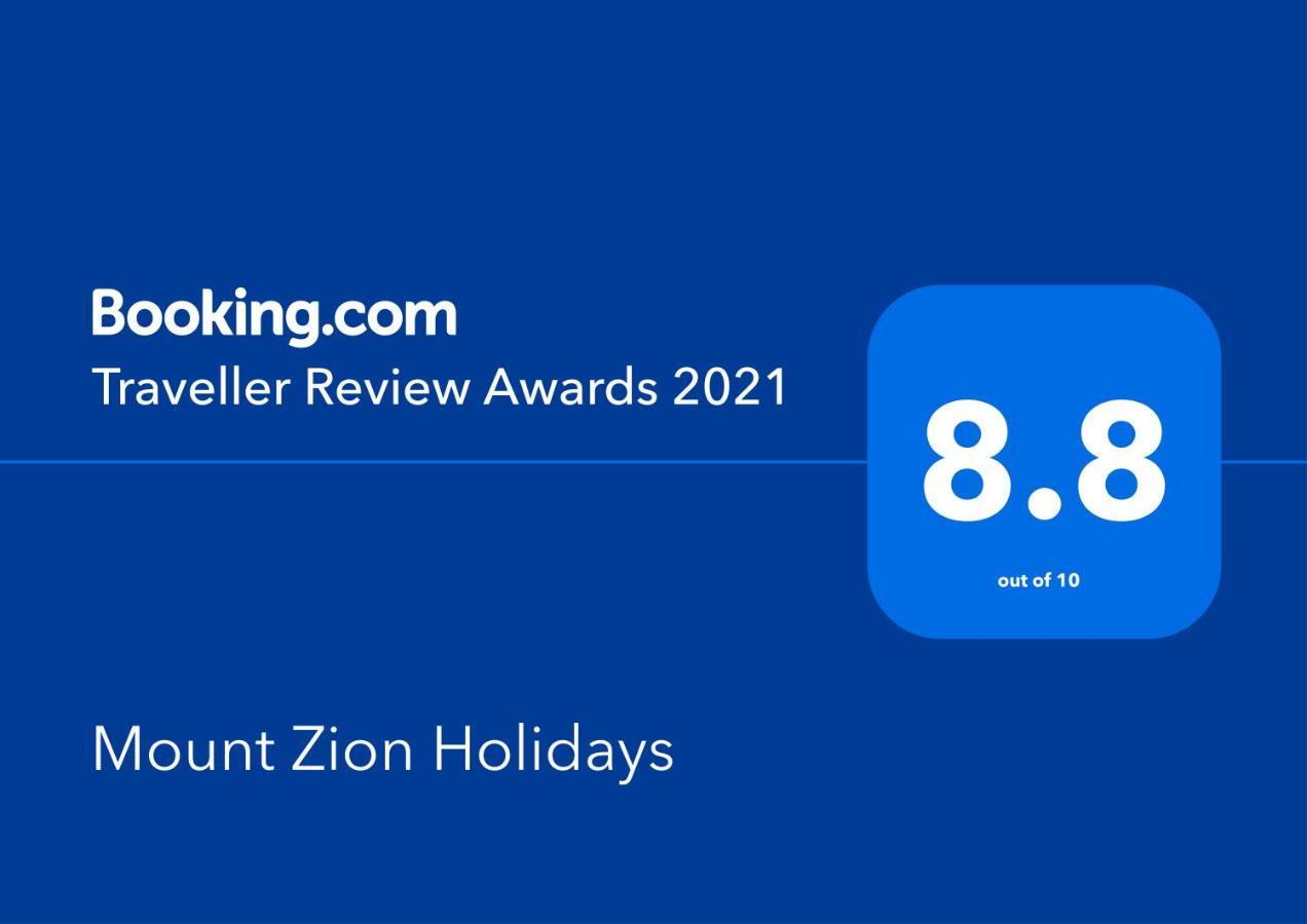 Mount Zion Holidays Hotel Kuttālam Екстериор снимка