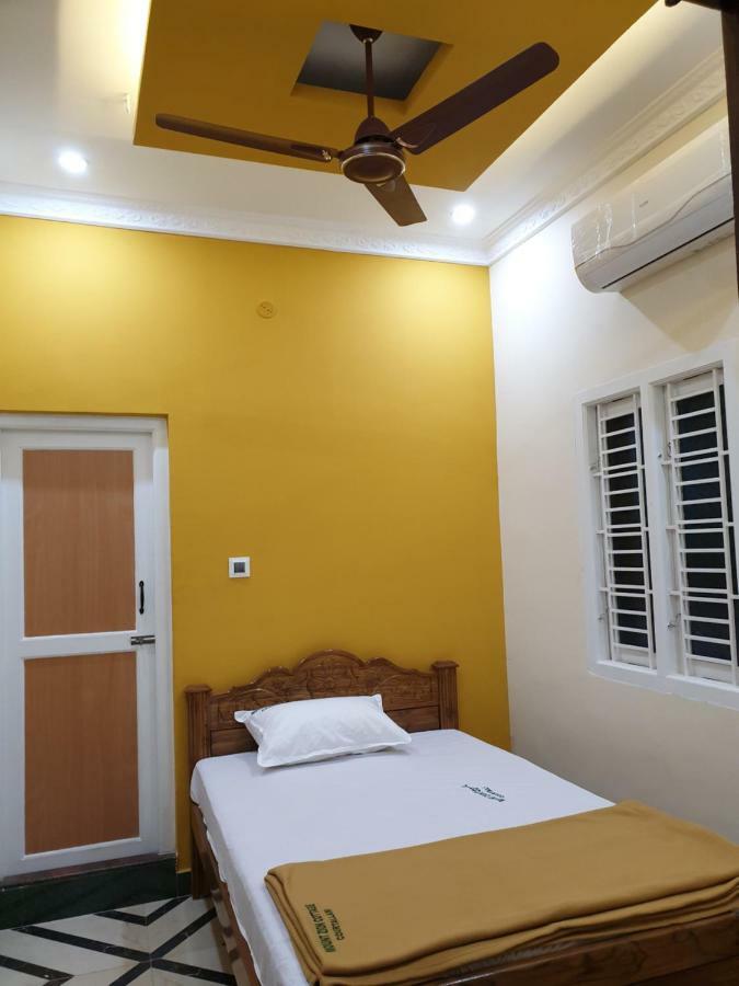Mount Zion Holidays Hotel Kuttālam Екстериор снимка