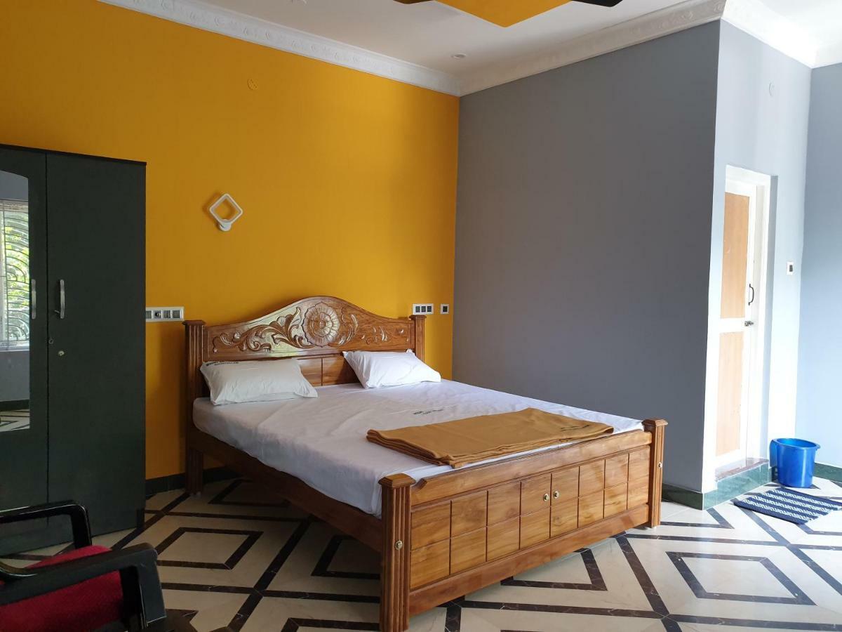 Mount Zion Holidays Hotel Kuttālam Екстериор снимка