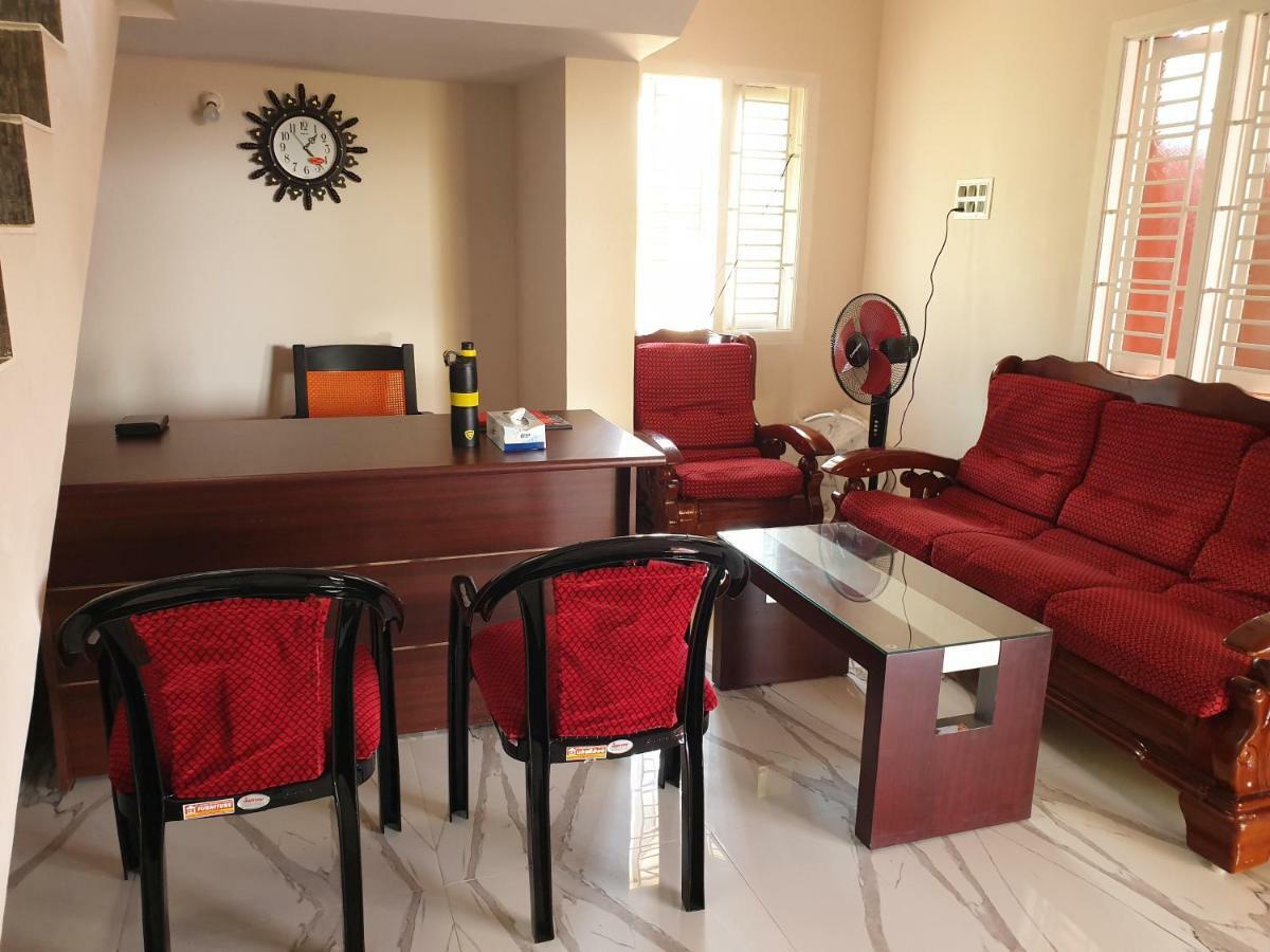 Mount Zion Holidays Hotel Kuttālam Екстериор снимка