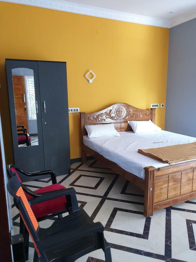 Mount Zion Holidays Hotel Kuttālam Екстериор снимка